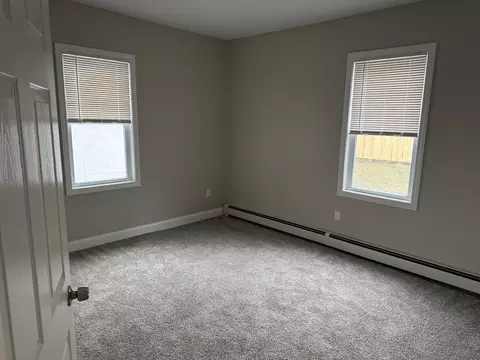 78 Thomas, Fall River, MA 02723 photo 7