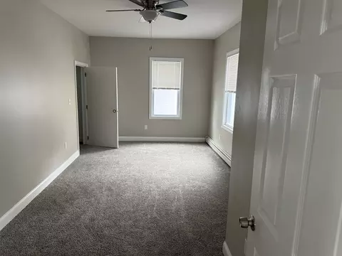 78 Thomas, Fall River, MA 02723 photo 6