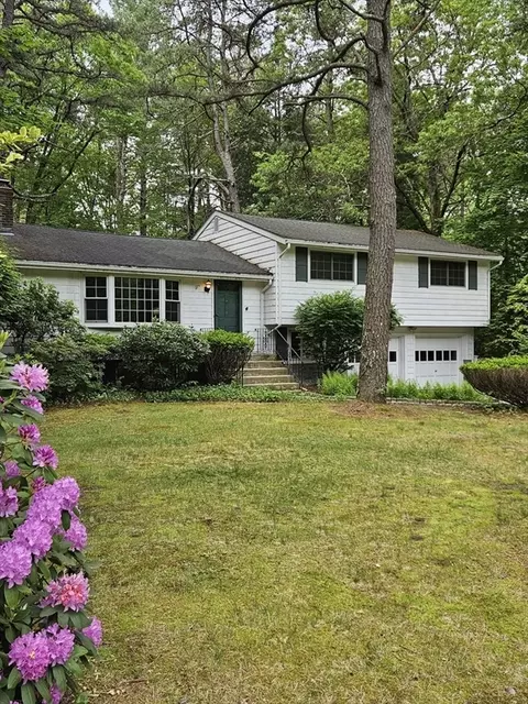 59 Tanbark Rd, Sudbury, MA 01776