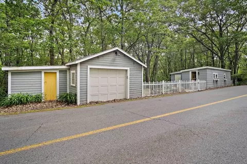 313 Whiley Rd 0 York Trl, Groton, MA 01450