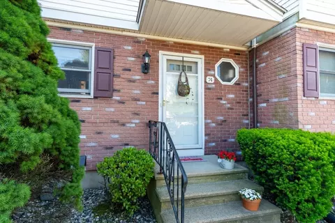 55 Empire St #74, Chicopee, MA 01013