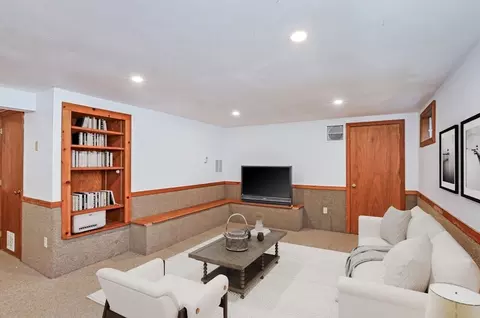 290 Cotuit Bay Dr, Cotuit, MA 02635 photo 29