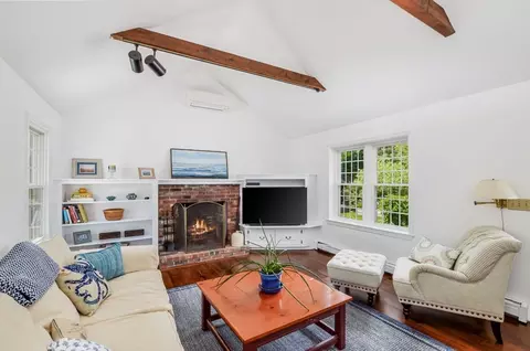 290 Cotuit Bay Dr, Cotuit, MA 02635 photo 6