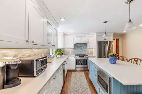 290 Cotuit Bay Dr, Cotuit, MA 02635 photo 13