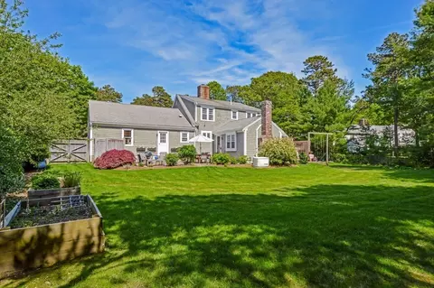 290 Cotuit Bay Dr, Cotuit, MA 02635 photo 31