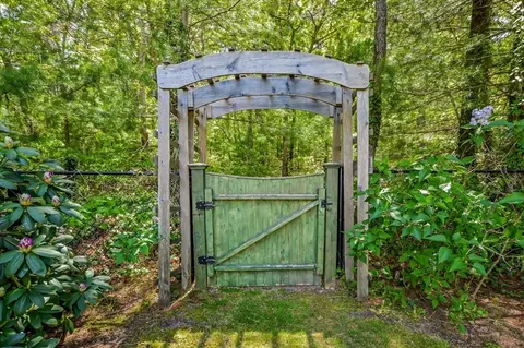 290 Cotuit Bay Dr, Cotuit, MA 02635 photo 35