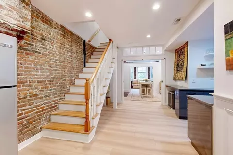 Entry Way - 15 Garrison Rd, Brookline, MA 02445 photo 2 of 4
