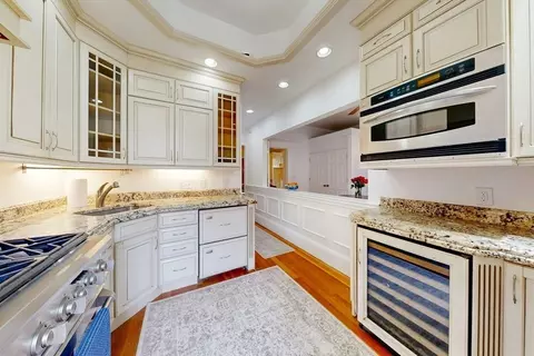 Kitchen - 15 Garrison Rd, Brookline, MA 02445 photo 3 of 7