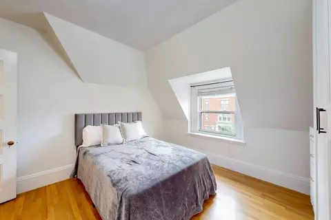 Bedroom - 15 Garrison Rd, Brookline, MA 02445 photo 7 of 9