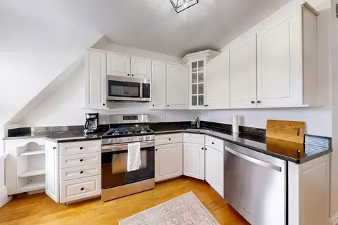 Kitchen - 15 Garrison Rd, Brookline, MA 02445 photo 7 of 7