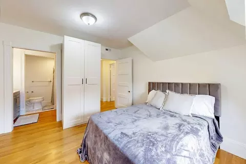 Bedroom - 15 Garrison Rd, Brookline, MA 02445 photo 8 of 9