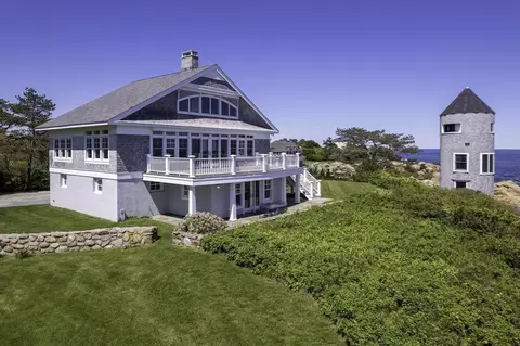 240 Atlantic Rd, Gloucester, MA 01930 photo 3
