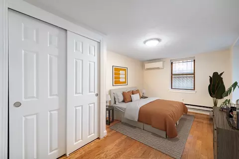 9 Hancock St #1, Boston, MA 02114
