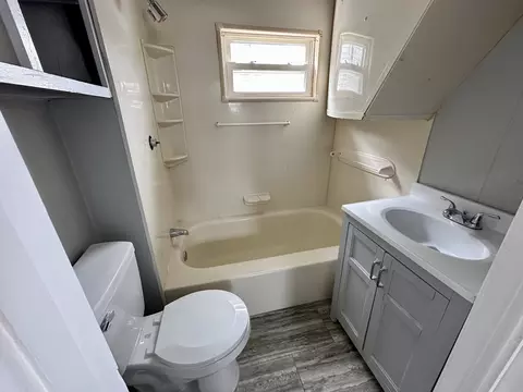 Bath - 203 Division St, Fall River, MA 02721 photo 1 of 2