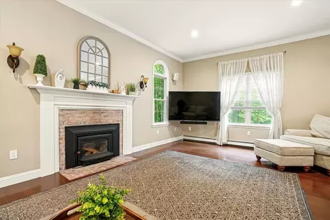 4 Leonard Rd, Mendon, MA 01756 photo 13