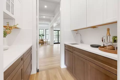 Entry Way - 43 Whitman Rd, Needham, MA 02492 photo 2 of 6