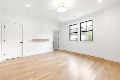 Bedroom - 43 Whitman Rd, Needham, MA 02492 photo 5 of 6