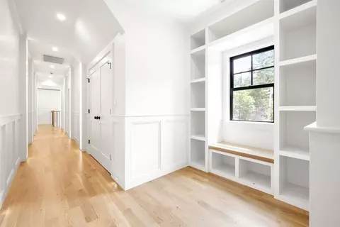 Entry Way - 43 Whitman Rd, Needham, MA 02492 photo 6 of 6