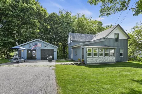 109 Gleason Ave, East Brookfield, MA 01515
