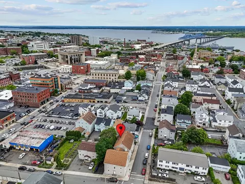 399 Bank St, Fall River, MA 02720 photo 33