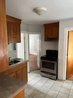 Entry Way - 10 Stevens St, Lawrence, MA 01843 photo 3 of 3