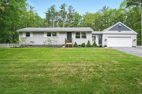 210 Daniel Shays Hwy, Pelham, MA 01002