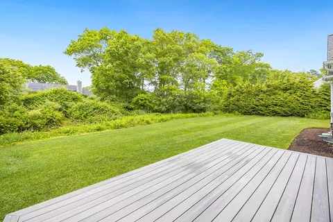 15 Hydrangea Cir, Teaticket, MA 02536 photo 3