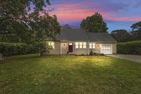 345 W Falmouth Hwy, Falmouth, MA 02540