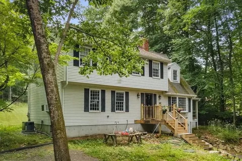 110 Northbridge Rd, Mendon, MA 01756 photo 27
