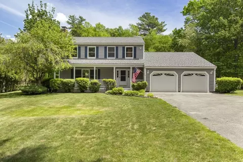 6 Plumleigh Dr, Dartmouth, MA 02747