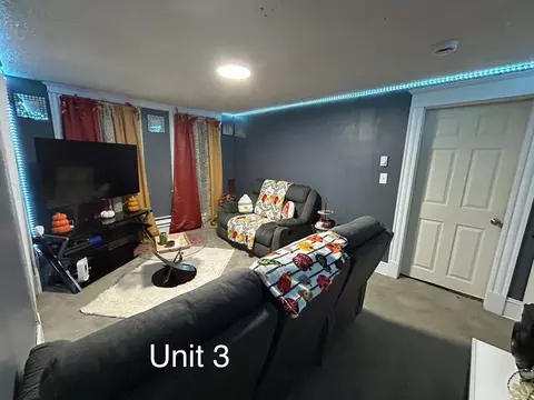 31 Denton Cir, Springfield, MA 01104 photo 8