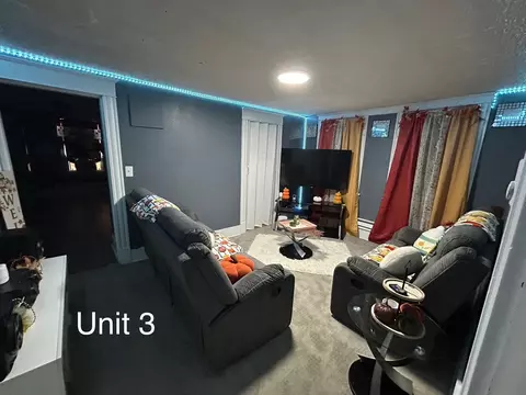 31 Denton Cir, Springfield, MA 01104 photo 10