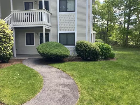 196 Eaton Ln #196, Brewster, MA 02631