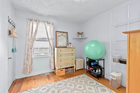 93 Warren St, Fall River, MA 02721 photo 12
