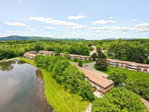 14 Hillcrest Park #14, South Hadley, MA 01075