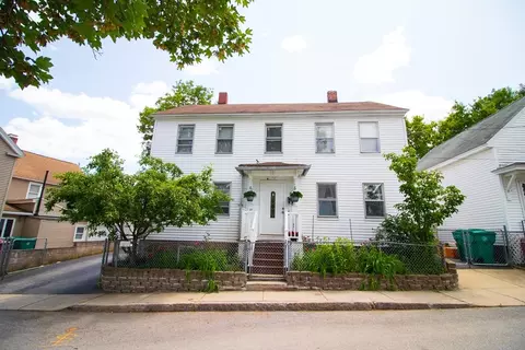 33 Cady St, Lowell, MA 01852