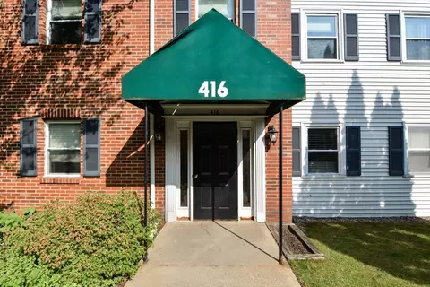 416 Grove #A3, Newton, MA 02462
