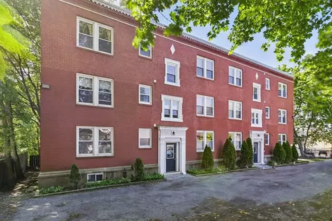 6 Hazel Ter # -R, Salem, MA 01970