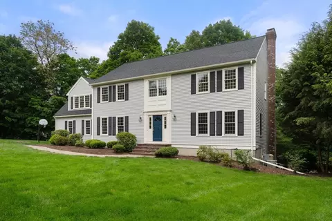 7 Cider Hill Ln, Sherborn, MA 01770