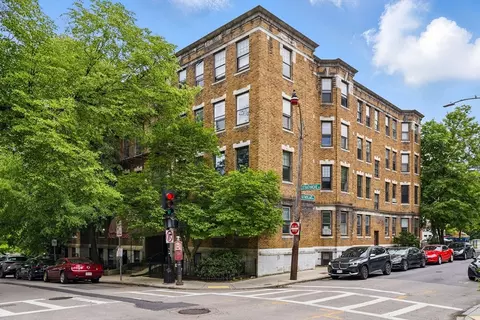 72 Strathmore Rd #10B, Boston, MA 02135