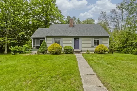 75 North Rd, Hampden, MA 01036