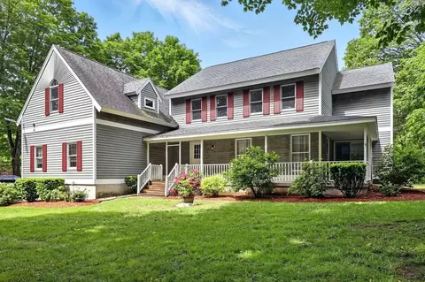 46 Crystal St, Haverhill, MA 01832