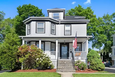 109 Washington St, Westwood, MA 02090