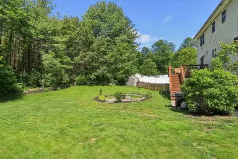 3 Trophy Ave, Townsend, MA 01469 photo 9