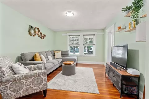 Living - 17 Maple St #17, Needham, MA 02492 photo 1 of 2