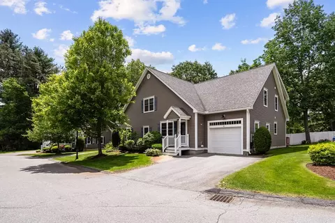 41 Winter Ln #41, Tewksbury, MA 01876