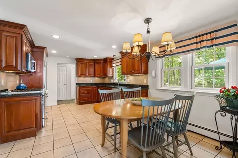 21 Rolling Ln, Dover, MA 02030 photo 6