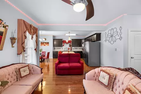 324 Central St, Springfield, MA 01105 photo 2