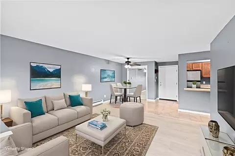 180 Main St #C69, Bridgewater, MA 02324