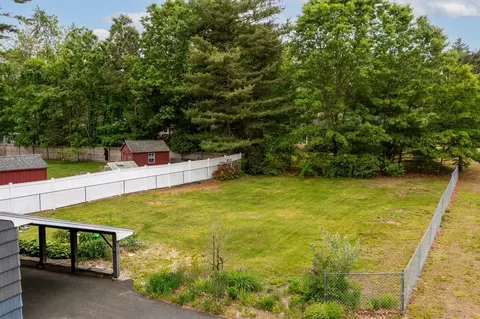 64 Strong St, Easthampton, MA 01027 photo 6